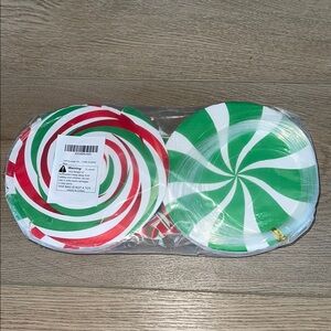 ❤️NEW!!!❤️ 24 pcs of Red and Green Swirl Craft Supplies. Christmas decoration.
